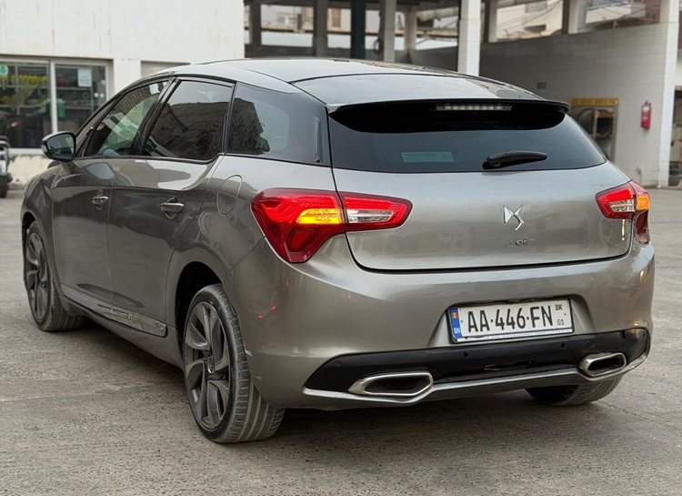 CITROËN DS5